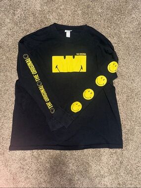 SMILEYxH&M Black long  Sleeve Tee with Yellow Smiley Graphics